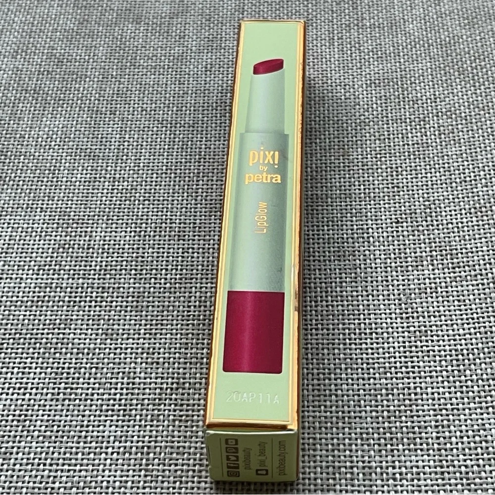 NEW LipGlow Tinted Lip Balm color RUBY Pixi by Petra NIB